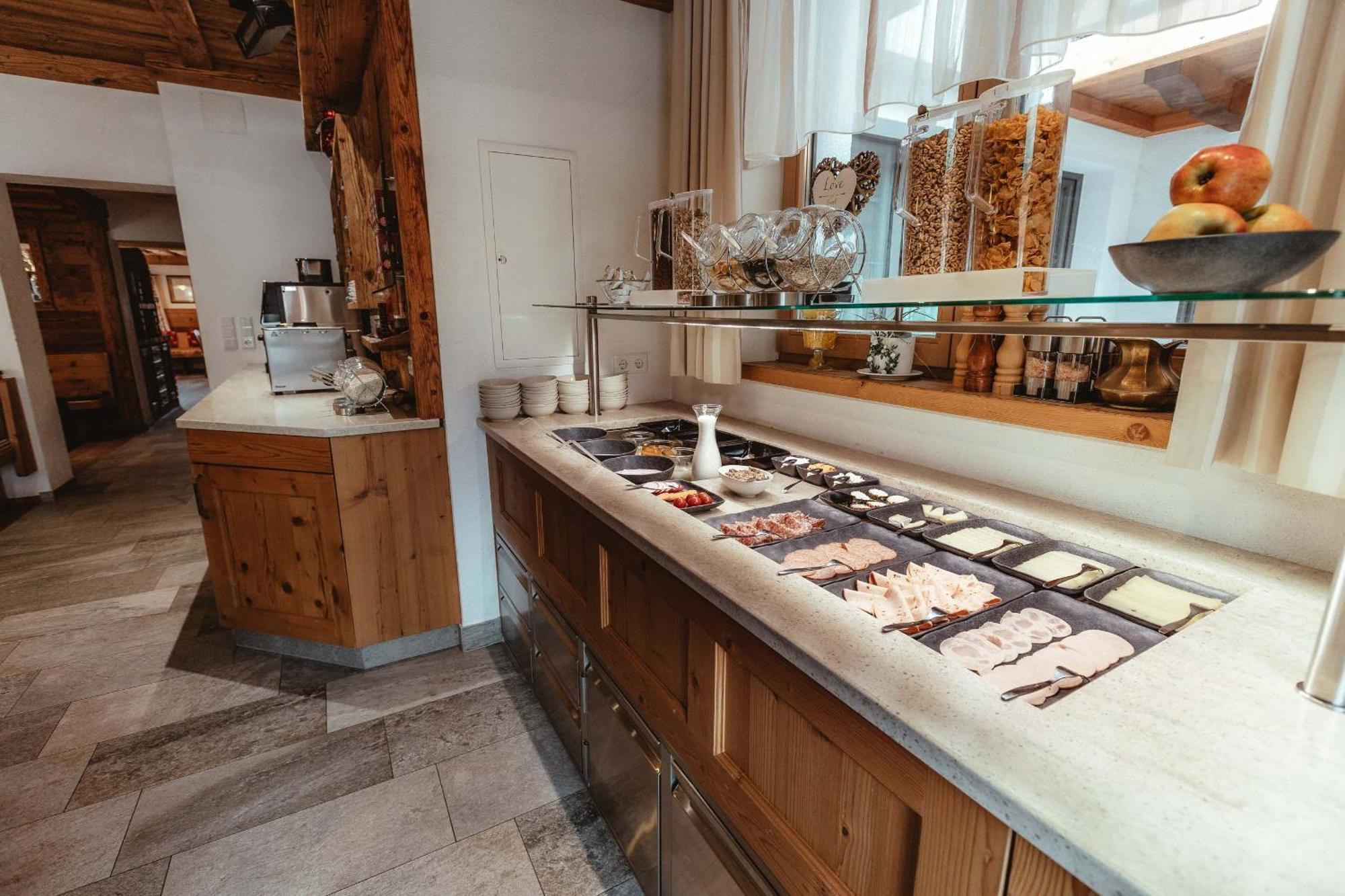 Hotel Gasthof Walcher ดอร์ฟกาชไตน์ ภายนอก รูปภาพ